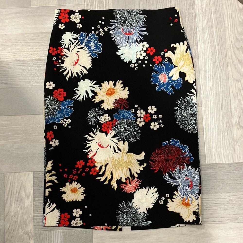 Philosophy Floral Black Pencil Skirt